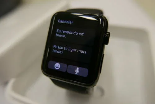 Novo apple watch possui pulseiras com fecho magnético