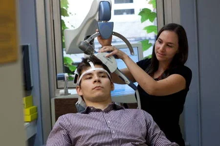 TSM parar de fumar com estímulos magnéticos