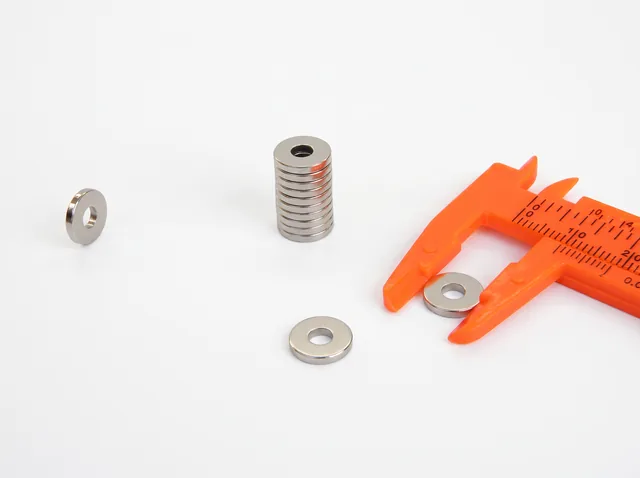Ímã de neodímio Anel Ø9,5×Ø3,5×1,5 mm