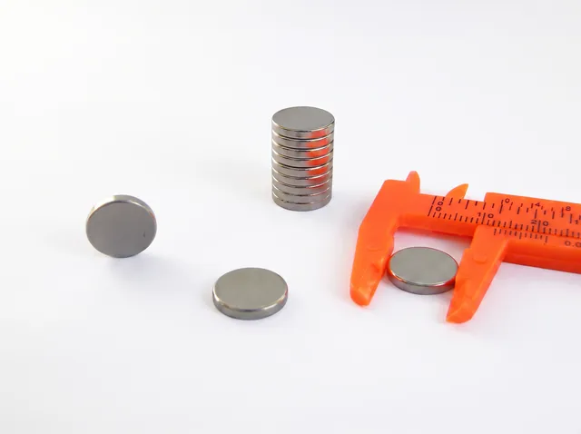 Ímã de neodímio Pastilha Ø12,5×2 mm